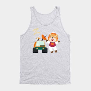 Cute lion astronaut Tank Top